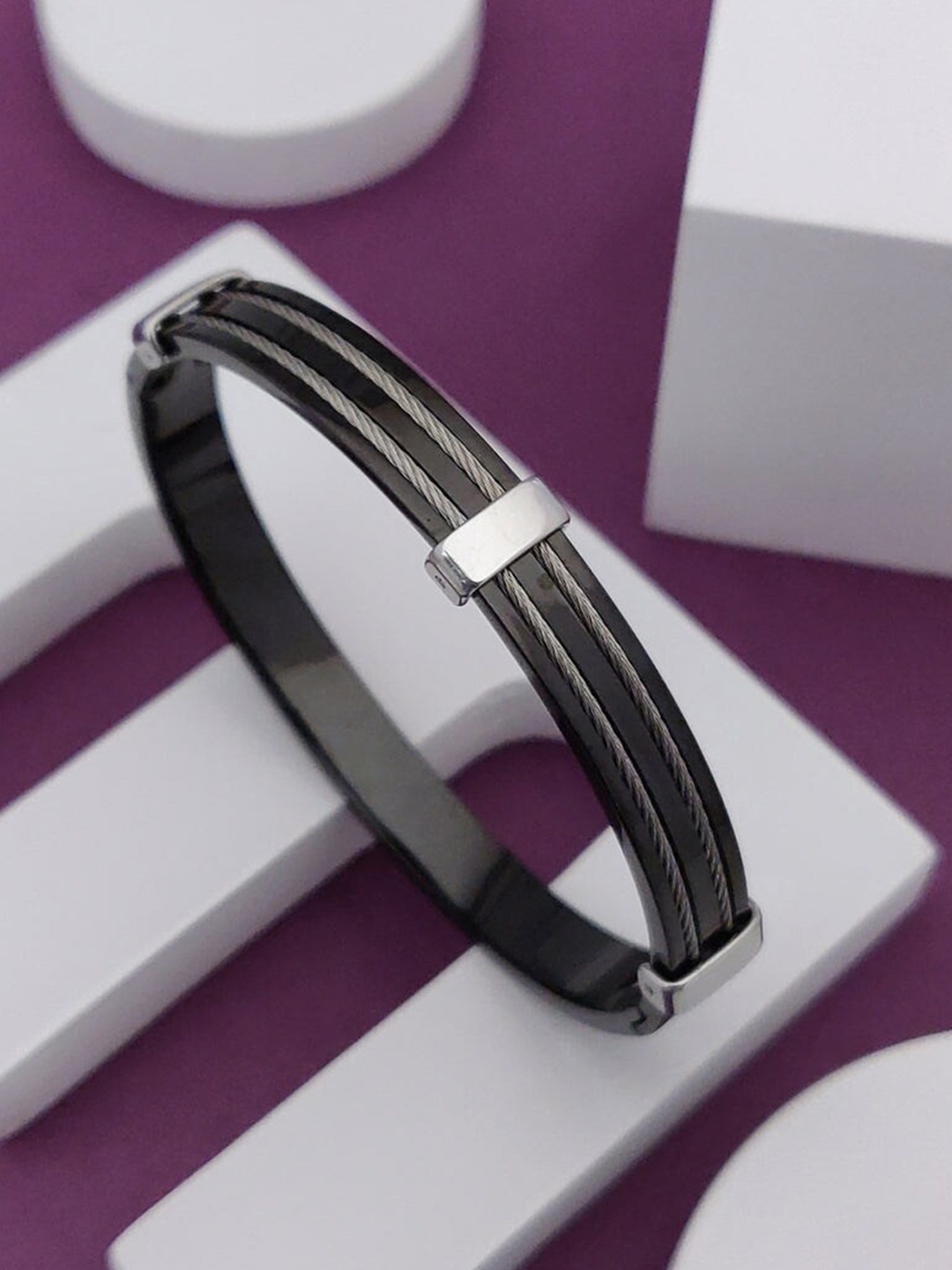 

The Pari Stainless Steel Adjustable Kada Bracelet, Silver