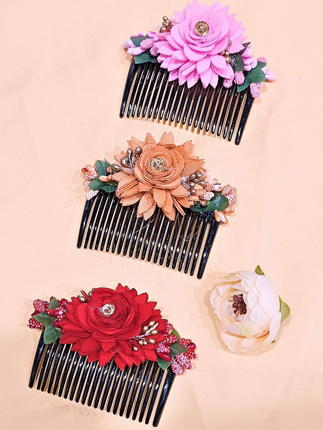 

FEMMIBELLA Women Set of 3 Embellished Comb Pin, Pink