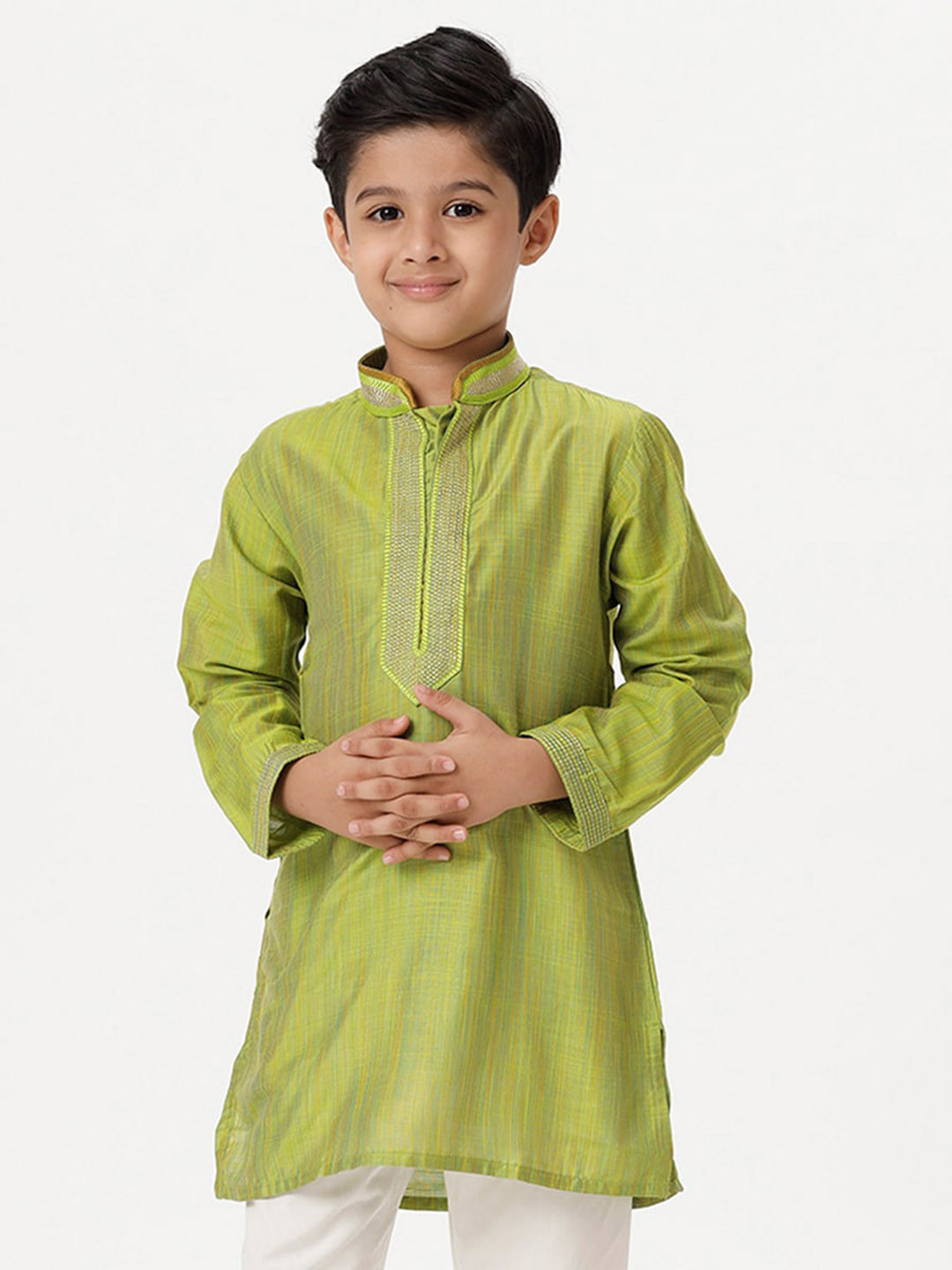

Ramraj Boys Mandarin Collar Thread Work Straight Kurta, Green