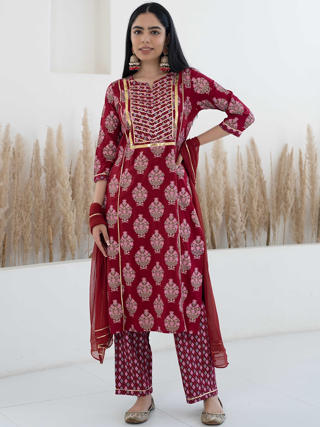

Myshka Ethnic Motifs Printed Regular Kurta With Palazzos & With Dupatta, Maroon