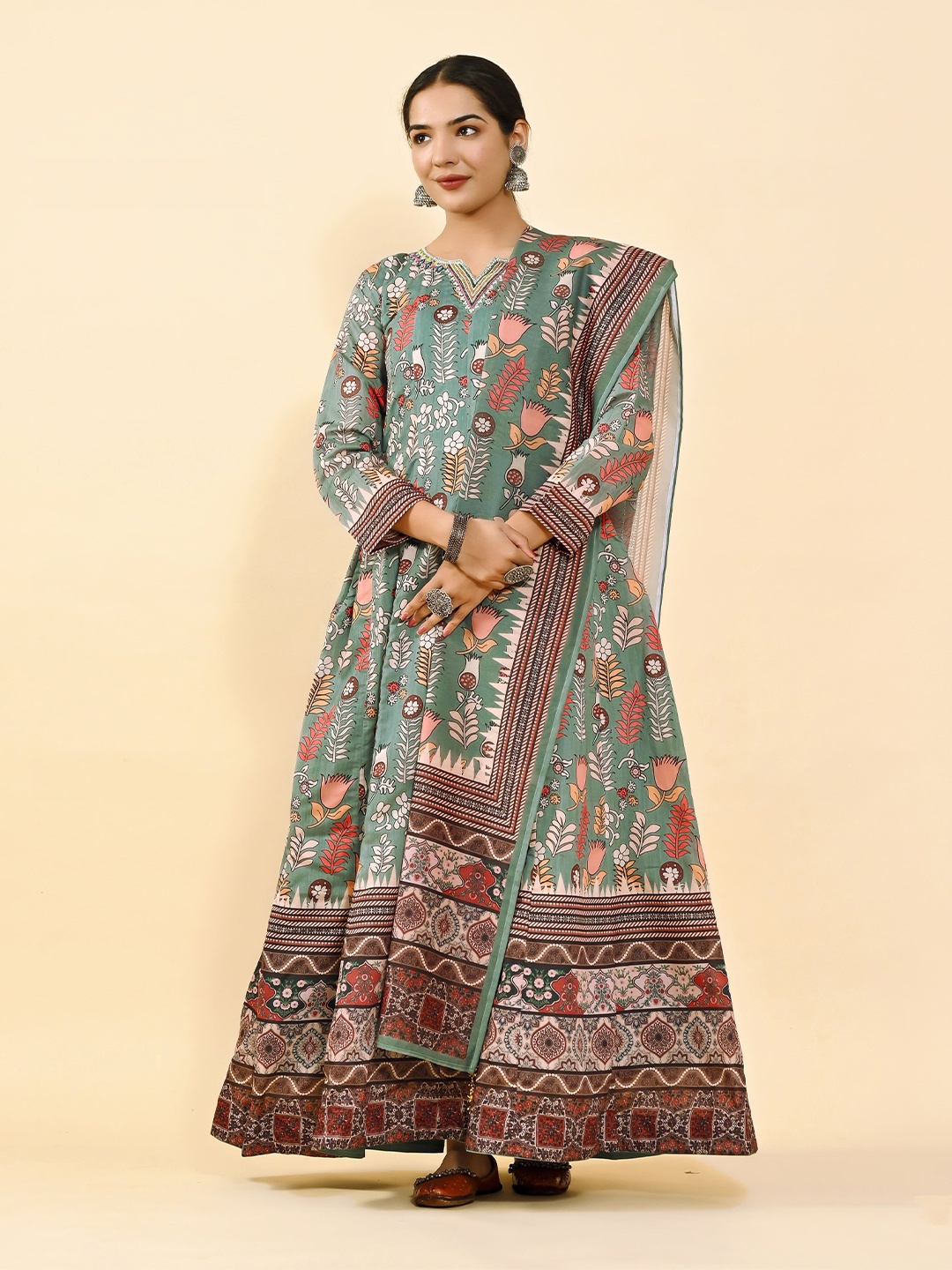 

elora Ethnic Motifs Printed Silk Maxi Dress with Dupatta, Green