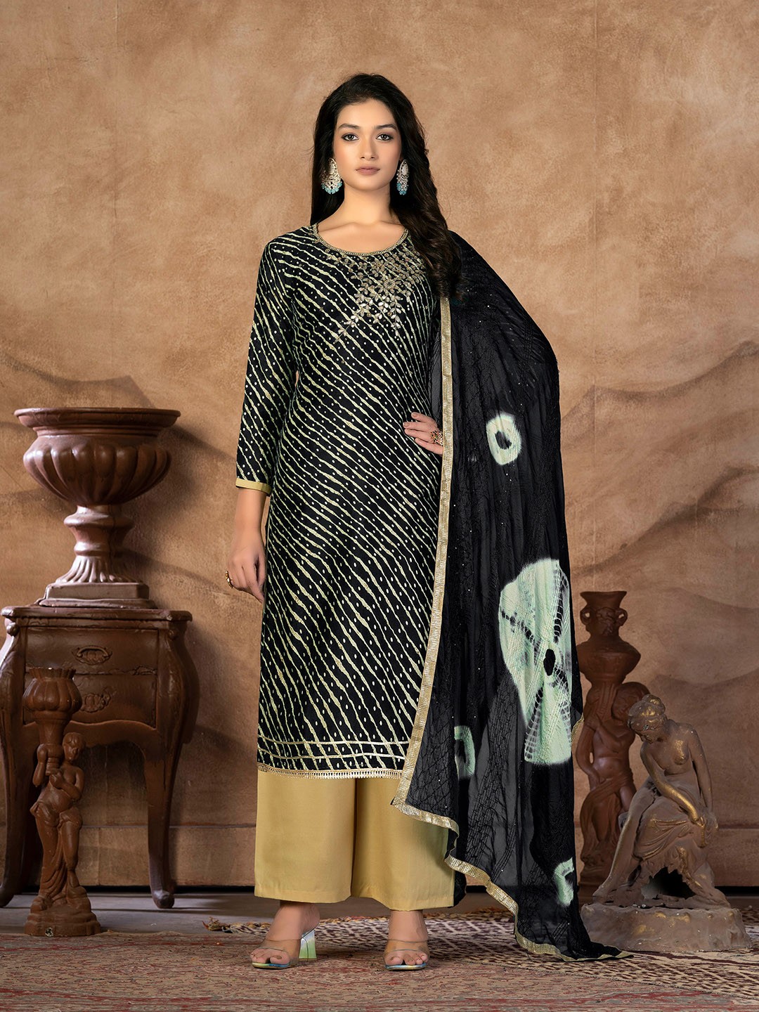 

KALINI Leheriya Printed Unstitched Dress Material, Black