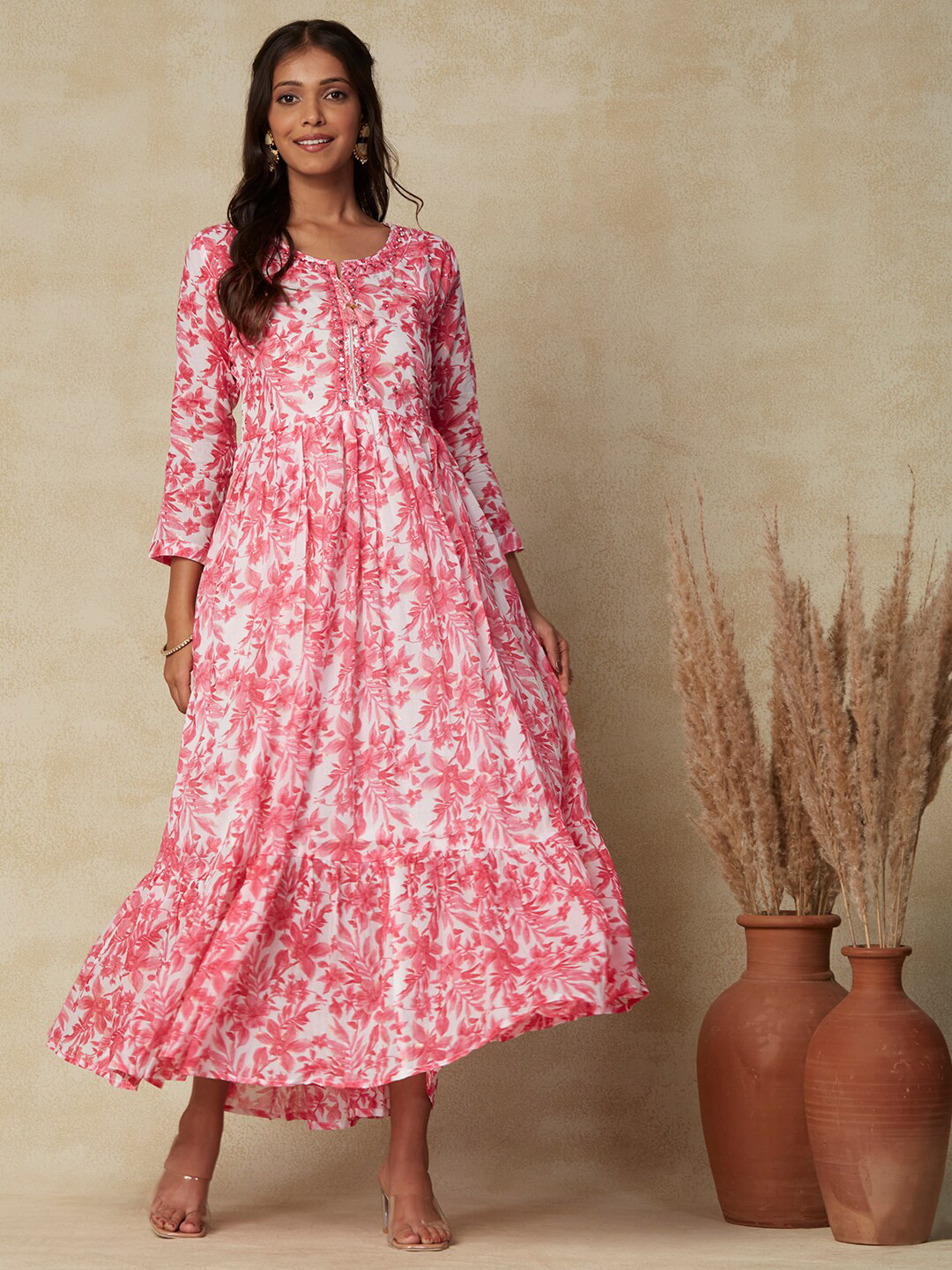 

FASHOR Pink Floral Printed Gathered or Pleated Maxi Dress