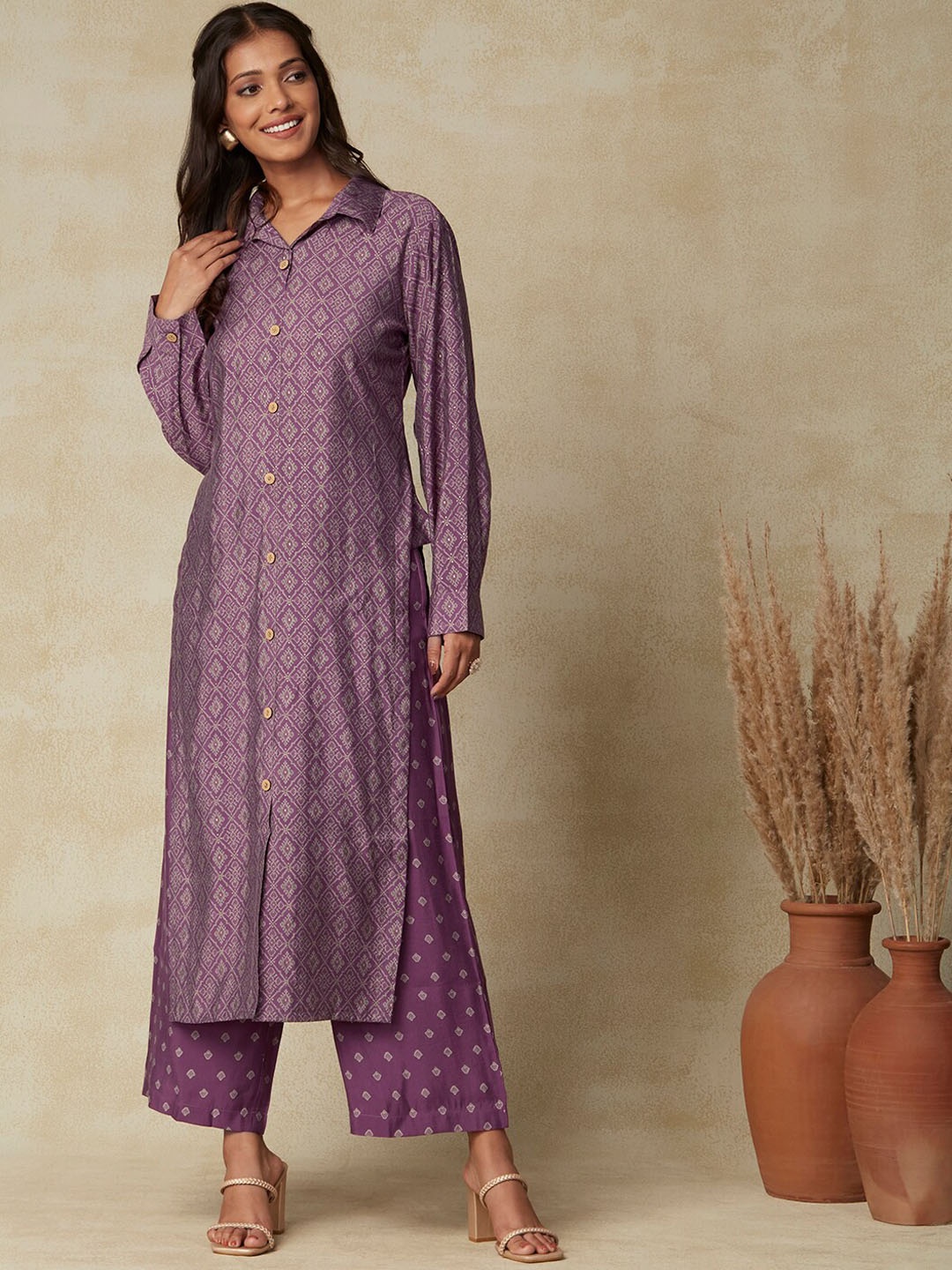 

FASHOR Purple Ethnic Motifs Printed Regular Kurta With Palazzos