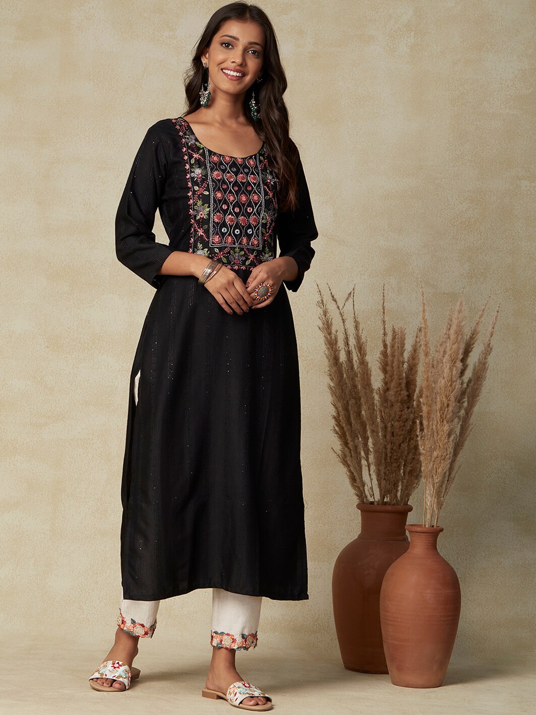 

FASHOR Black Floral Embroidered Yoke Design Mirror Work Straight Kurta