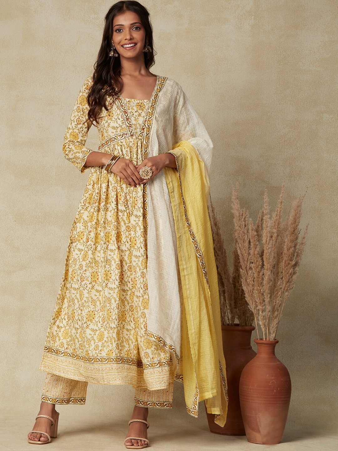 

FASHOR Floral Printed Pure Cotton Anarkali Kurta with Trousers & Dupatta, Yellow