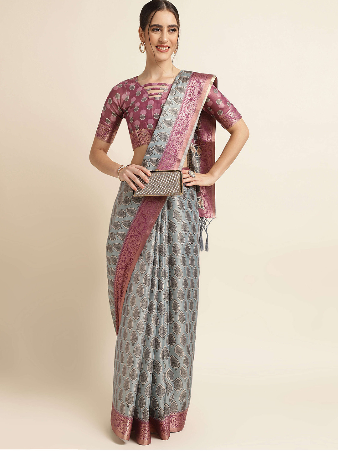 

Mitera Grey & Pink Ethnic Motifs Printed Silk Cotton Kanjeevaram Saree