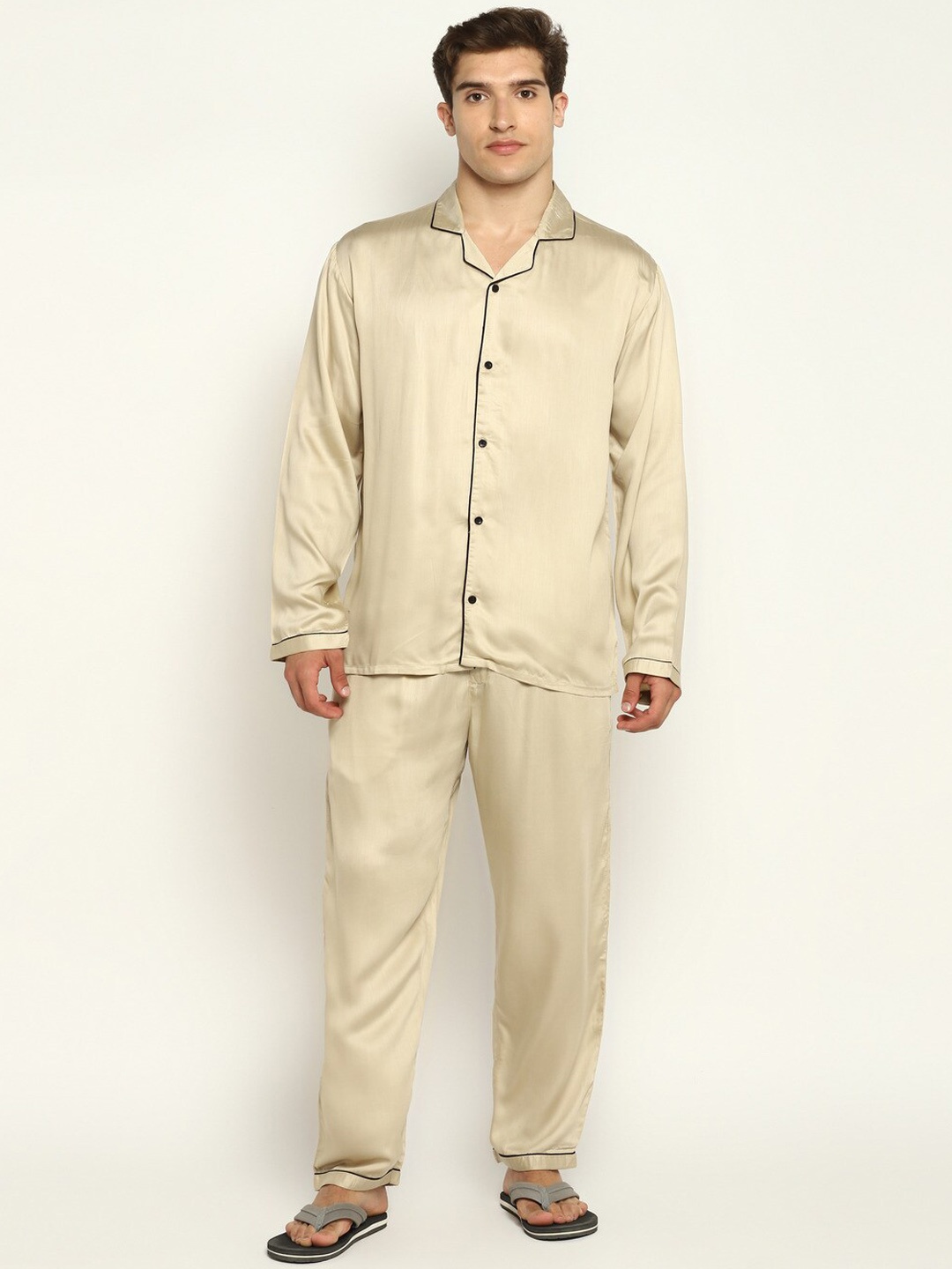 

shopbloom Men Pure Cotton Spread Collar Shirt With Pyjama, Off white