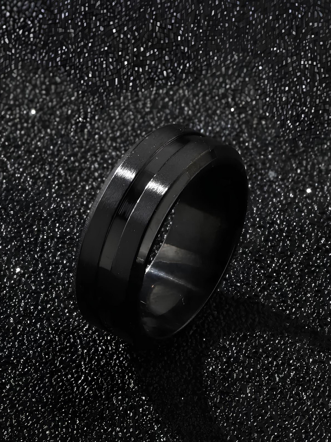 

KARISHMA KREATIONS Men Stainless Steel Retro Style Tungstun Finger Ring, Black