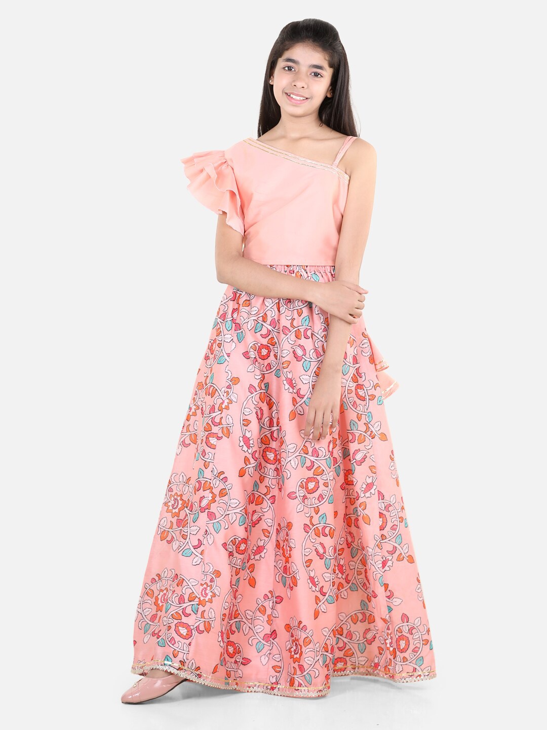 

BownBee Girls One Shoulder Flared Sleeves Lehenga & Blouse, Peach