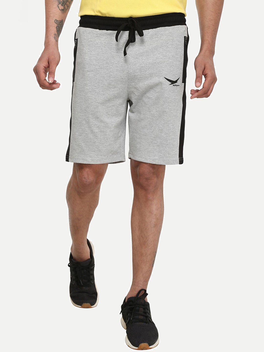 

HiFlyers Men Mid-Rise Pure Cotton Shorts, Grey