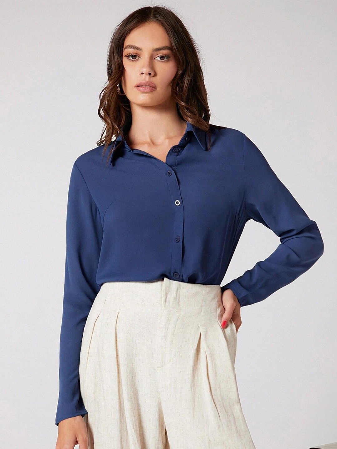 

Kotty Navy Blue Modern Spread Collar Casual Shirt