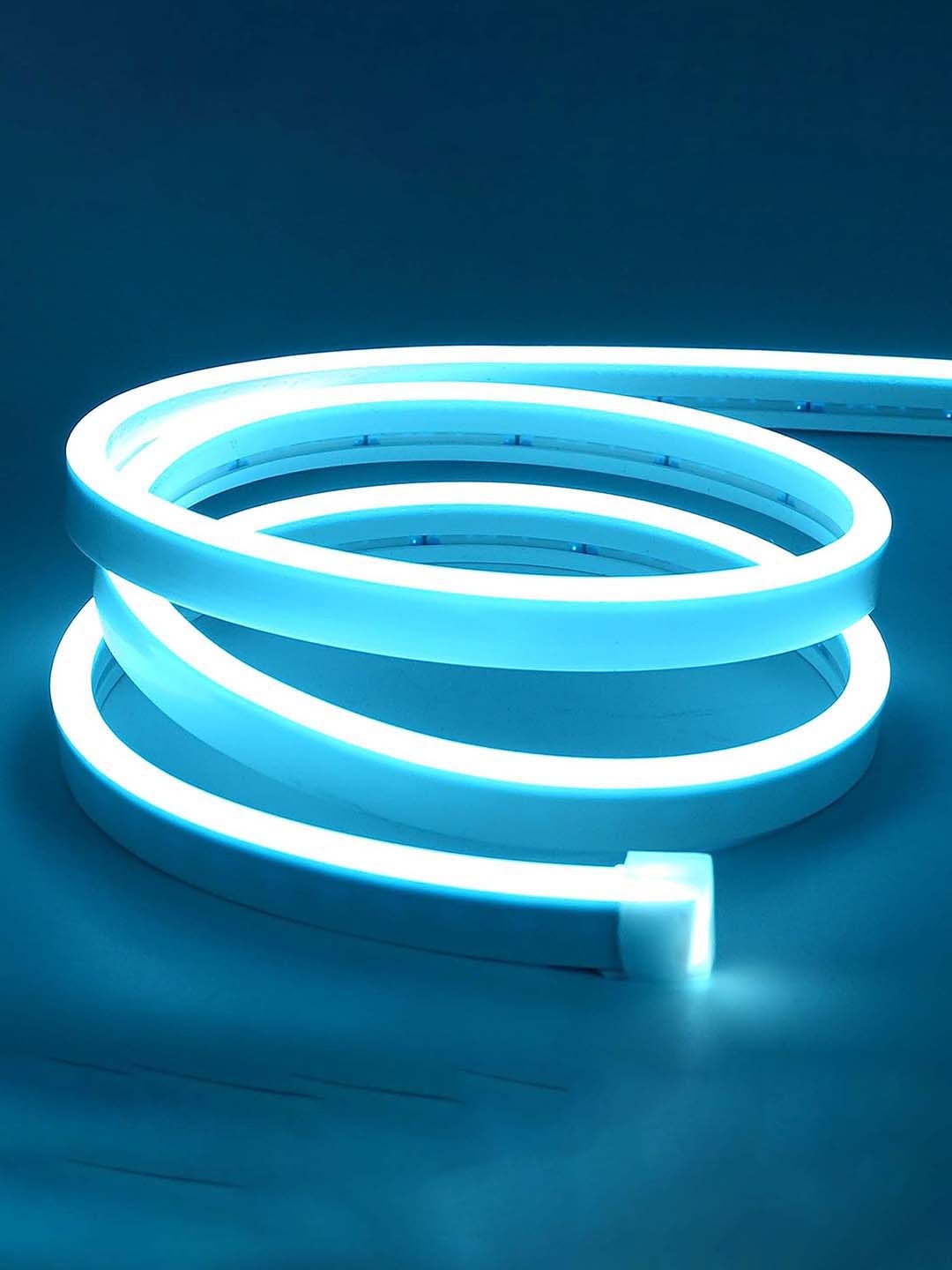 

XERGY Neon Blue Silicone String Lights With Adapter