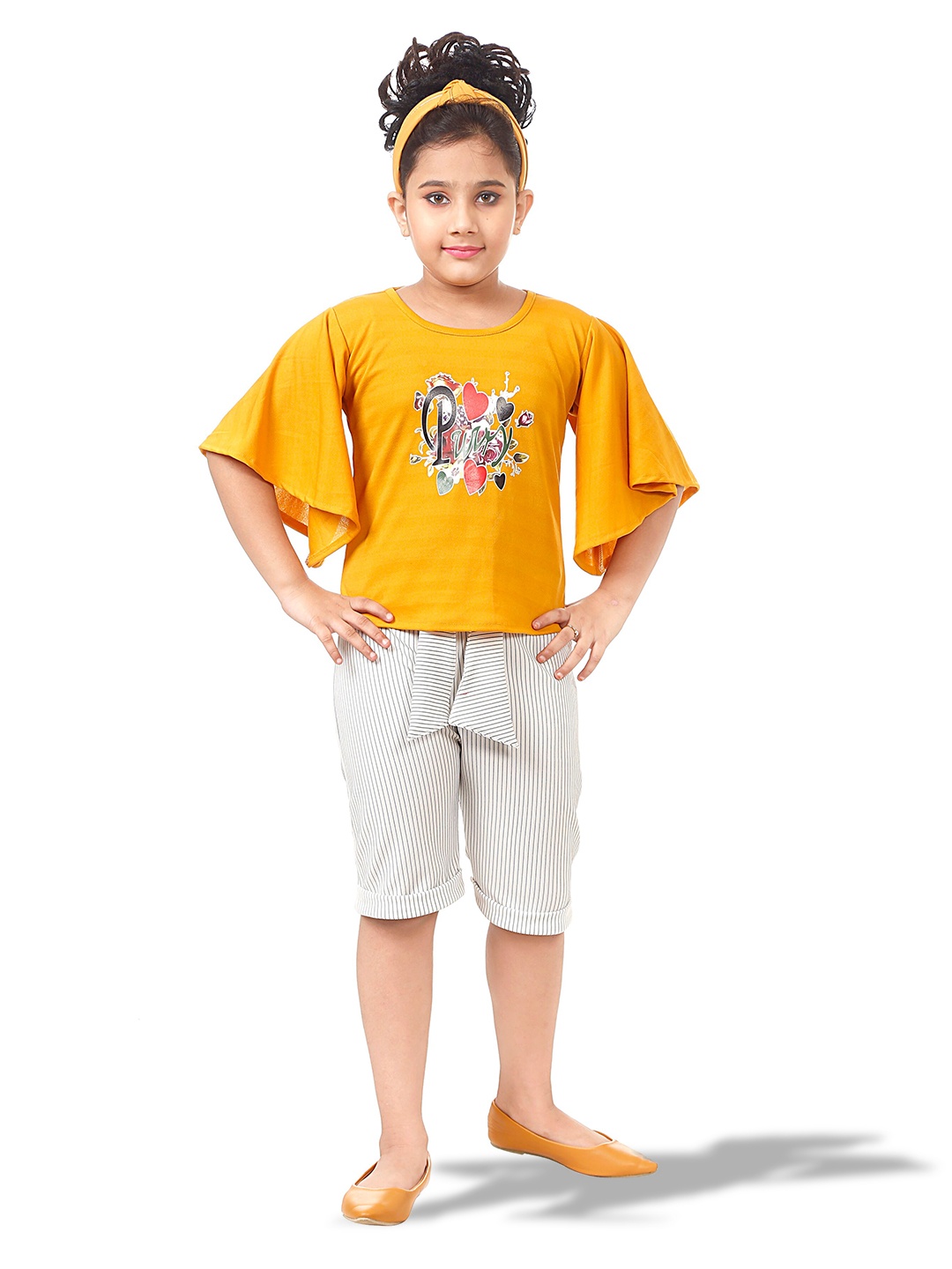

CELEBRITY CLUB Girls Printed Top with Striped Capris, Yellow