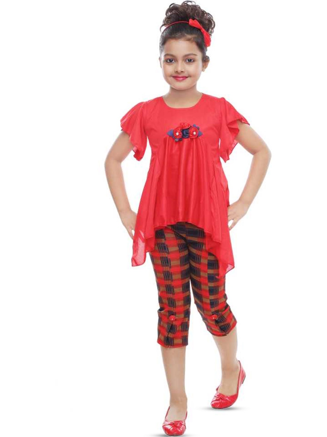 

CELEBRITY CLUB Girls Flutter Sleeve Asymmetric Top with Capris, Red