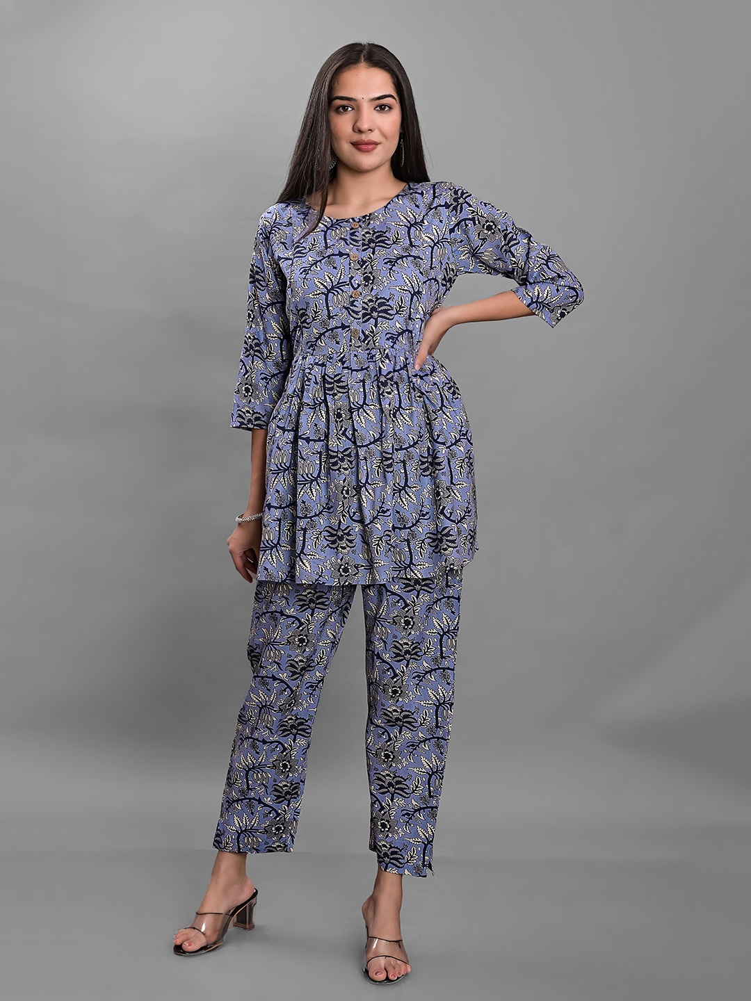

KALINI Printed Top & Trouser, Grey