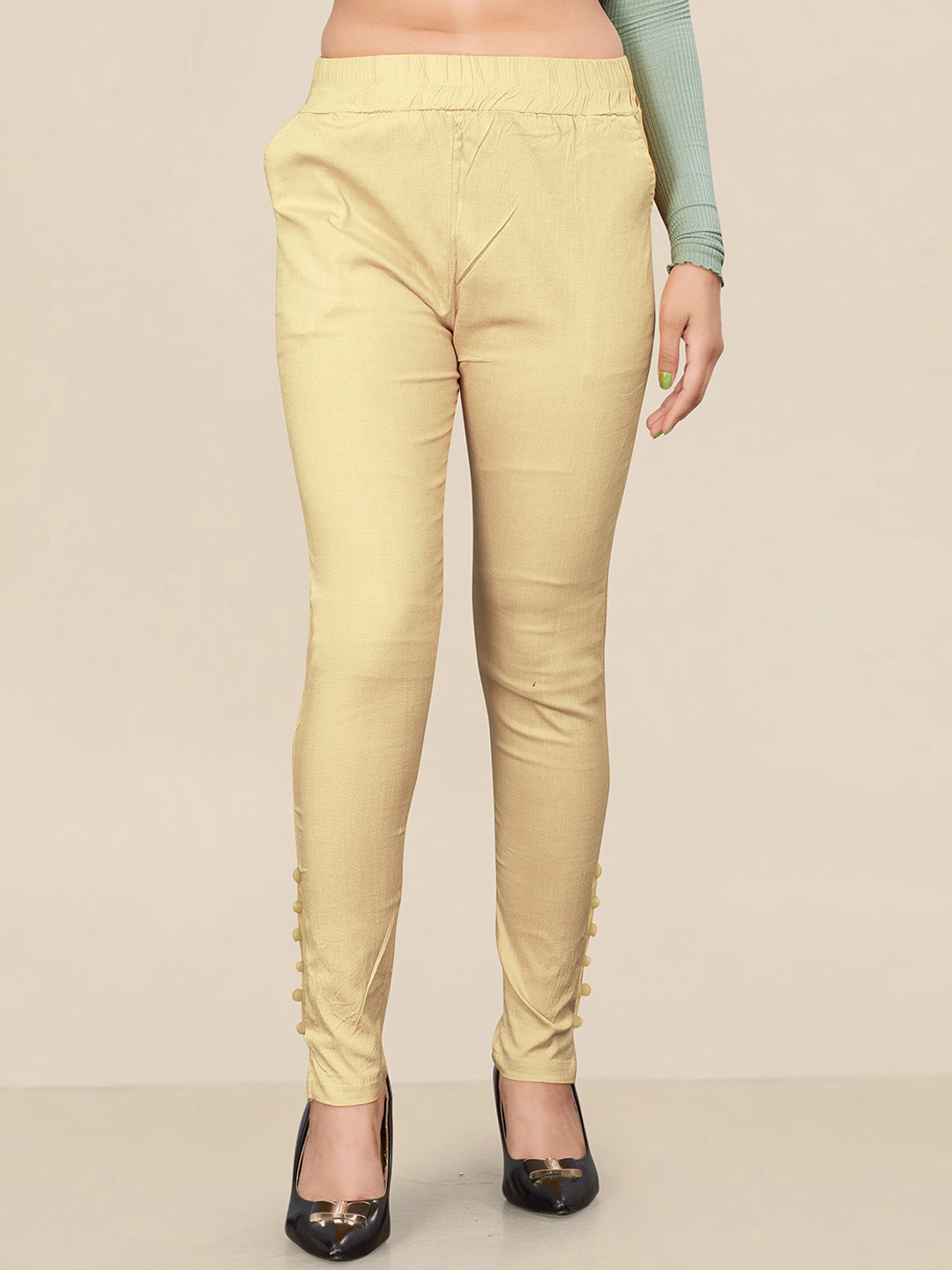 

UNITED LIBERTY Women Relaxed Easy Wash Trousers, Beige
