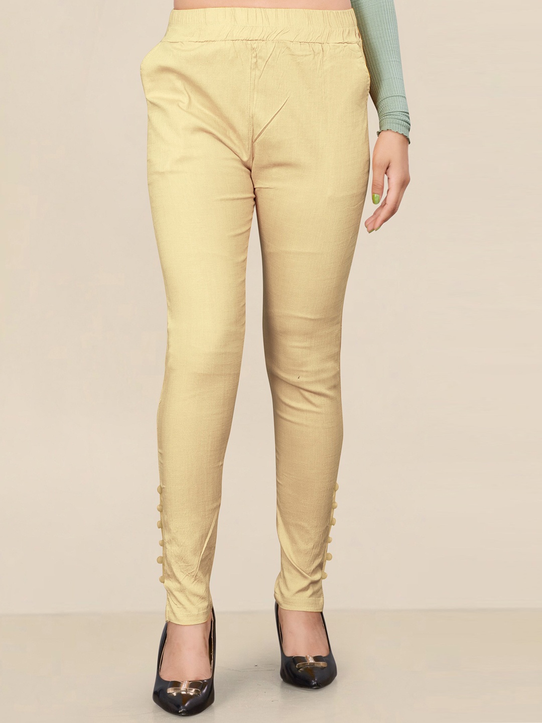 

UNITED LIBERTY Women Relaxed Easy Wash Cotton Trousers, Beige