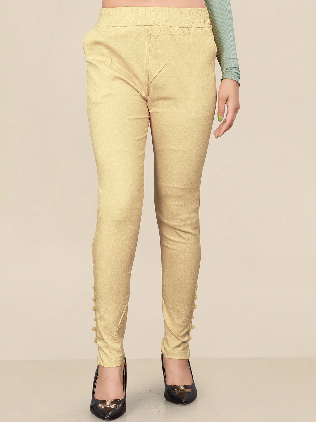 

UNITED LIBERTY Women Relaxed Easy Wash Trousers, Beige