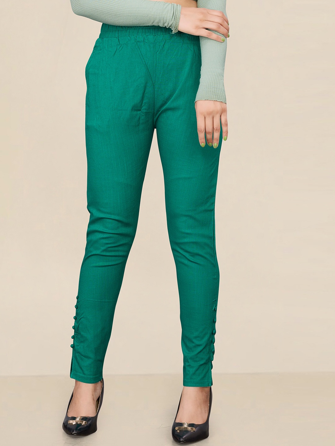 

UNITED LIBERTY Women Relaxed Fit Easy Wash Trousers, Green