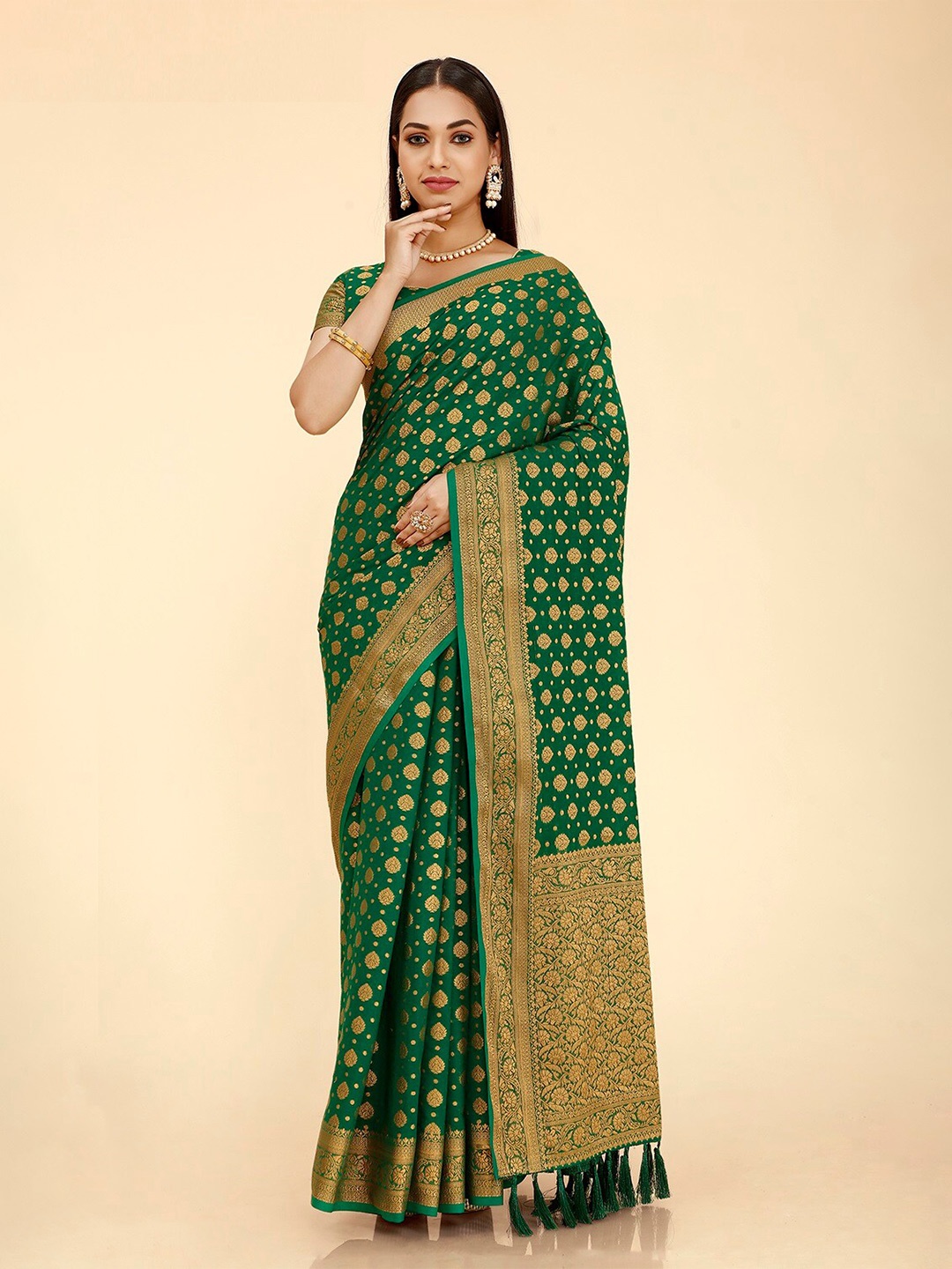 

FLOURIOUS Ethnic Motifs Woven Design Zari Pure Georgette Kanjeevaram Saree, Green