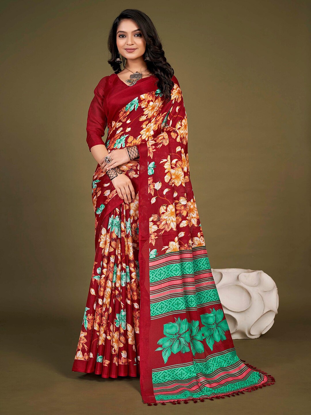 

KALINI Floral Printed Jute Silk Block Print Saree, Red