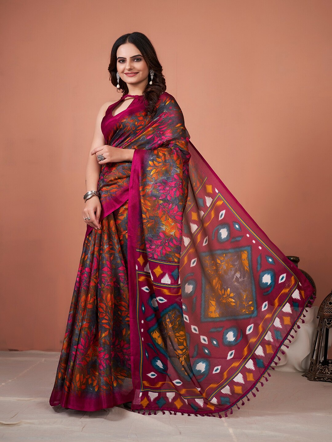 

KALINI Floral Printed Jute Silk Block Print Saree, Maroon