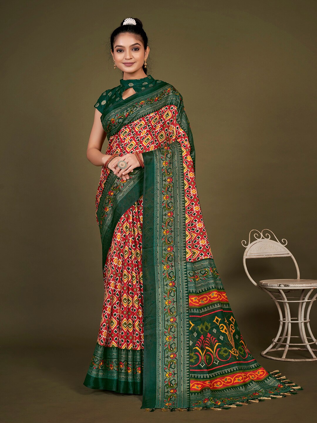 

KALINI Ethnic Motifs Printed Zari Jute Silk Patola Saree, Red