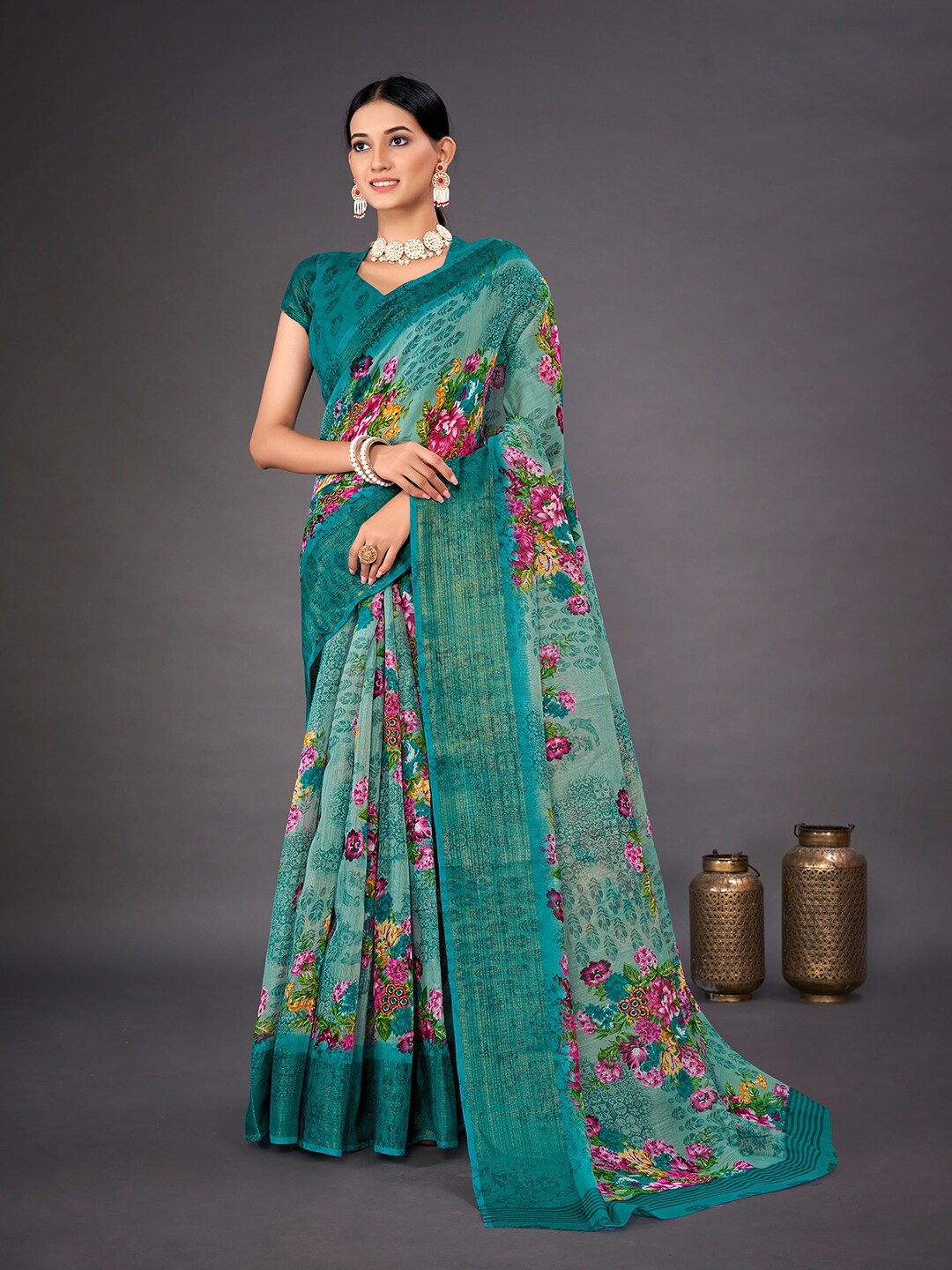 

KALINI Floral Printed Zari Banarasi Saree, Sea green