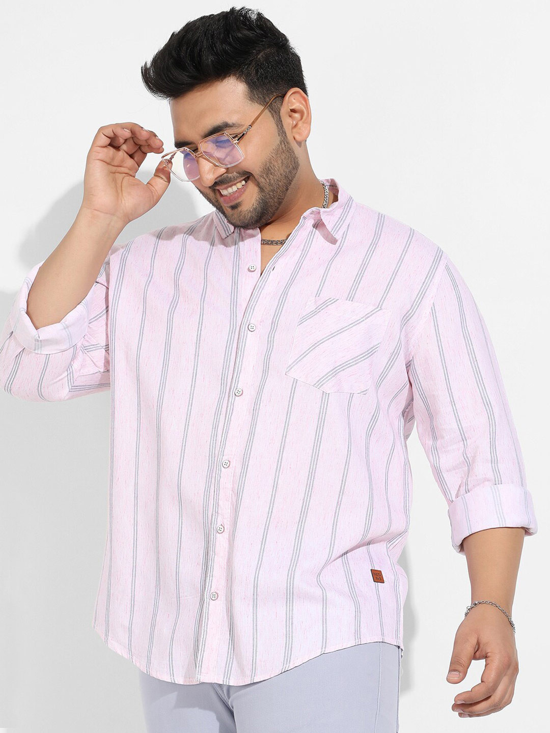

Instafab Plus Classic Opaque Striped Cotton Casual Shirt, Pink