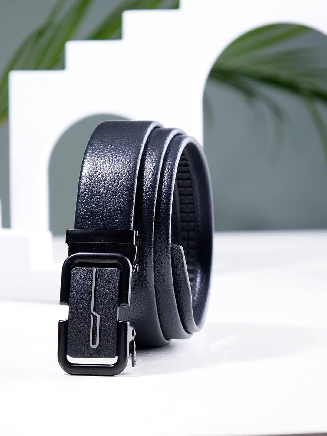 

ZEVORA Men Leather Belt, Black