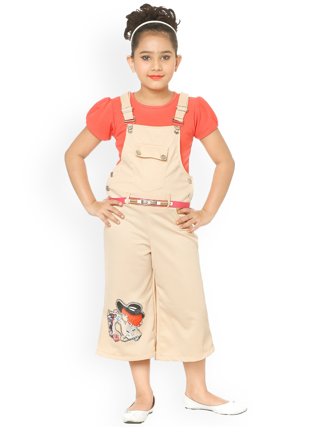 

CELEBRITY CLUB Girls Printed Dungaree With Top, Cream