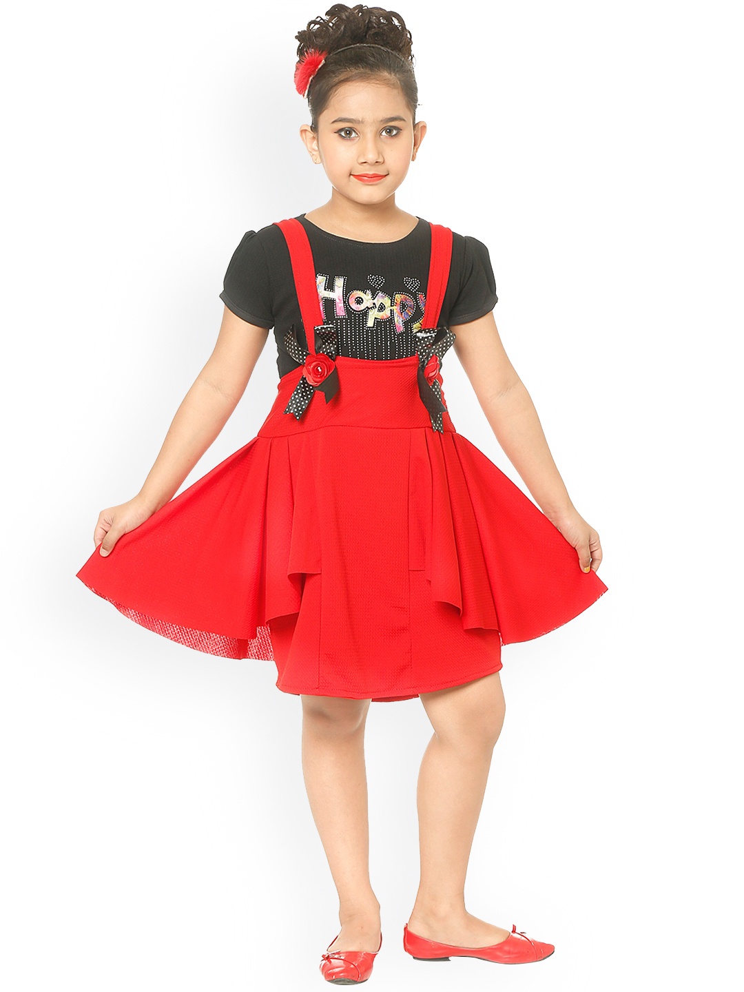 

CELEBRITY CLUB Girls Knee Length Dungaree With T-Shirt, Red