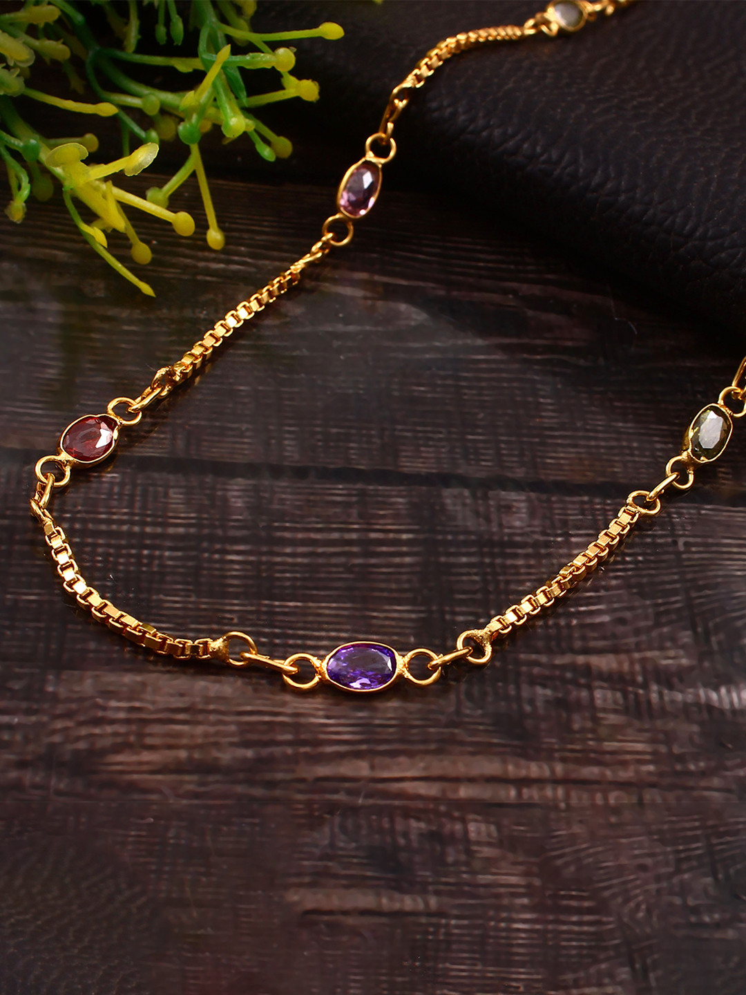 

Jewar Mandi Brass Gold-Plated Chain