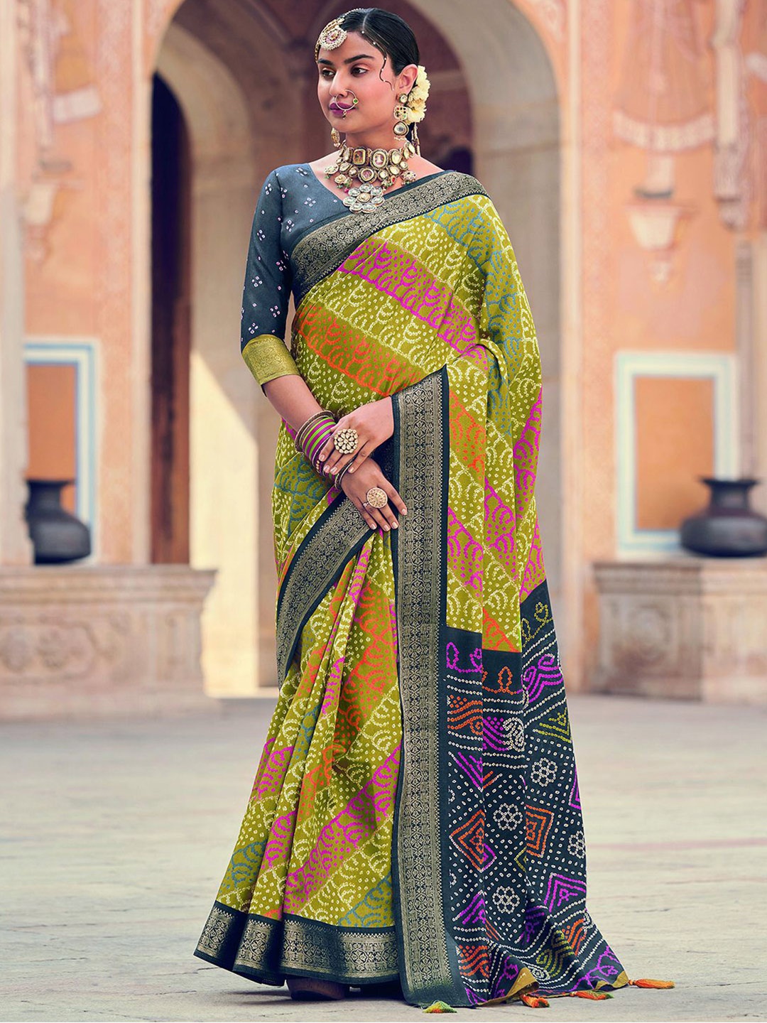 

Mitera Lime Green & Teal Bandhani Zari Silk Blend Bandhani Saree