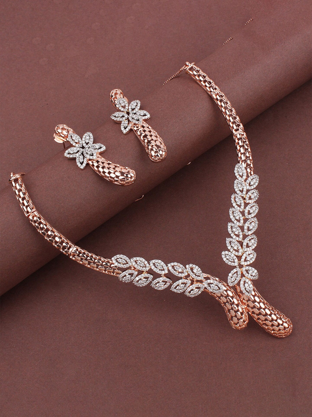 

Mirana Rose Gold-Plated Stone-Studded Jewellery Set