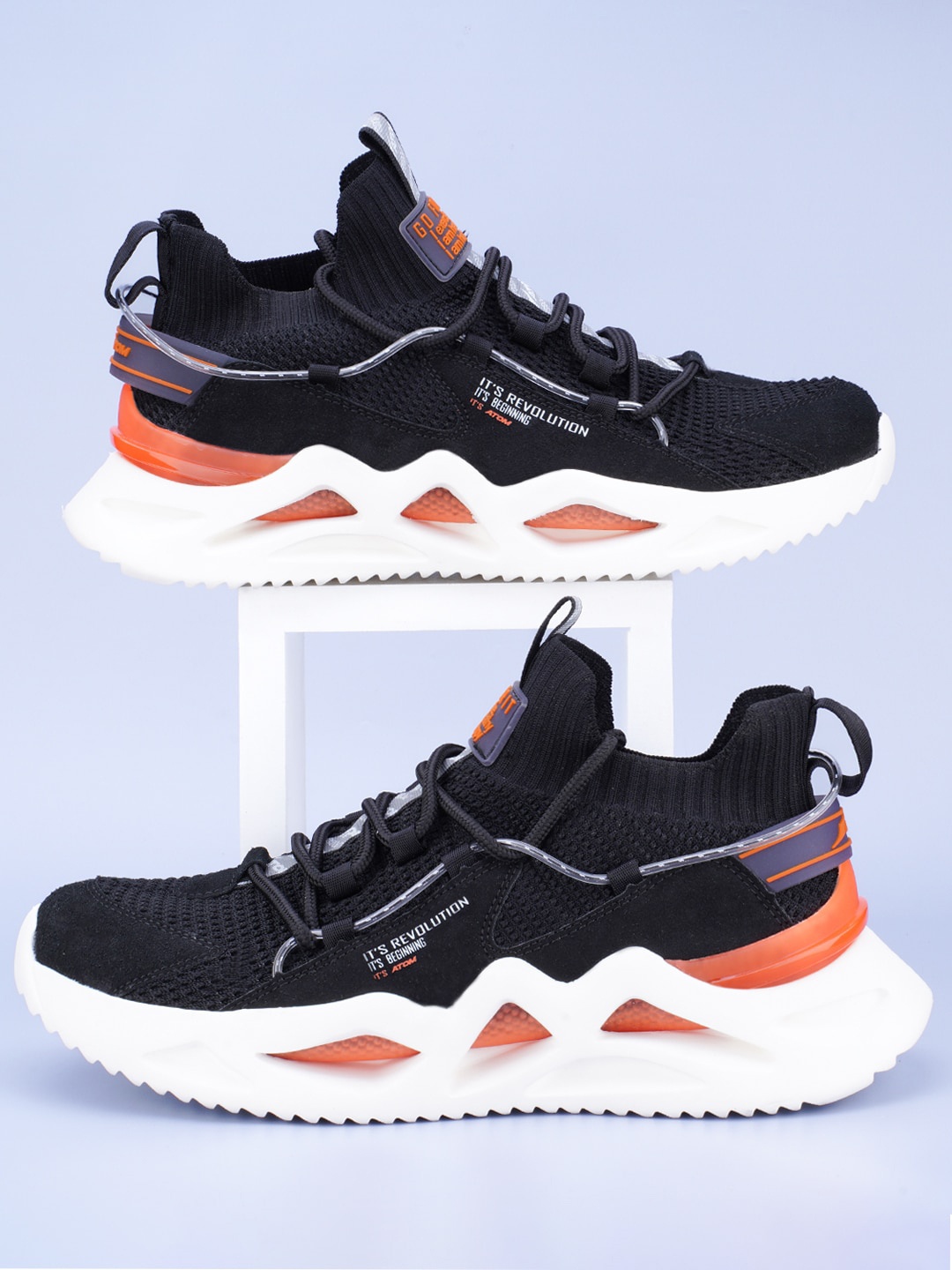

Atom Men Textured Mesh Basisc Sneakers, Black