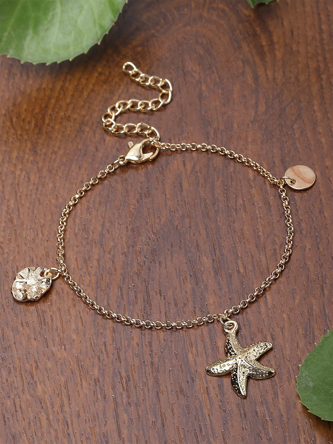 

Bohey by KARATCART Women Gold-Plated Link Bracelet
