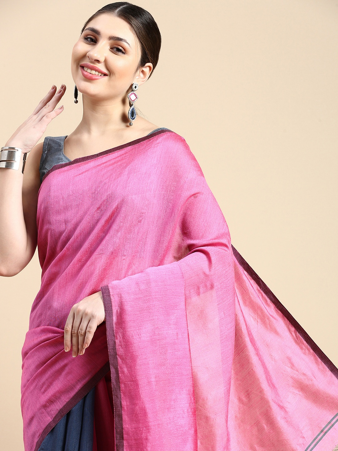 

DESH BIDESH Ghicha Cotton Colourblocked Half & Half Saree, Black