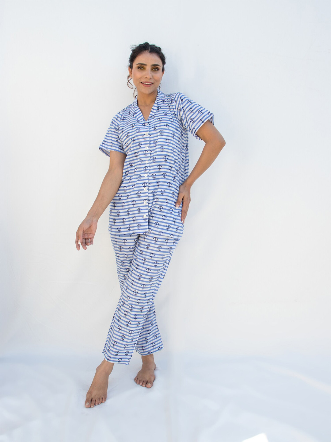 

Zanaash Conversational Printed Organic Cotton Night suit, White