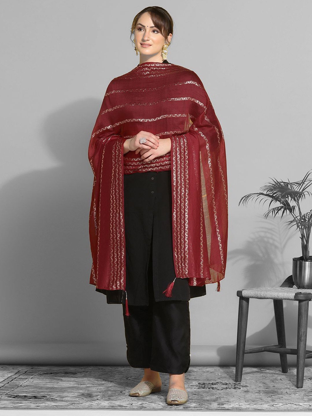 

KALINI Woven Design Zari Cotton Silk Dupatta, Maroon