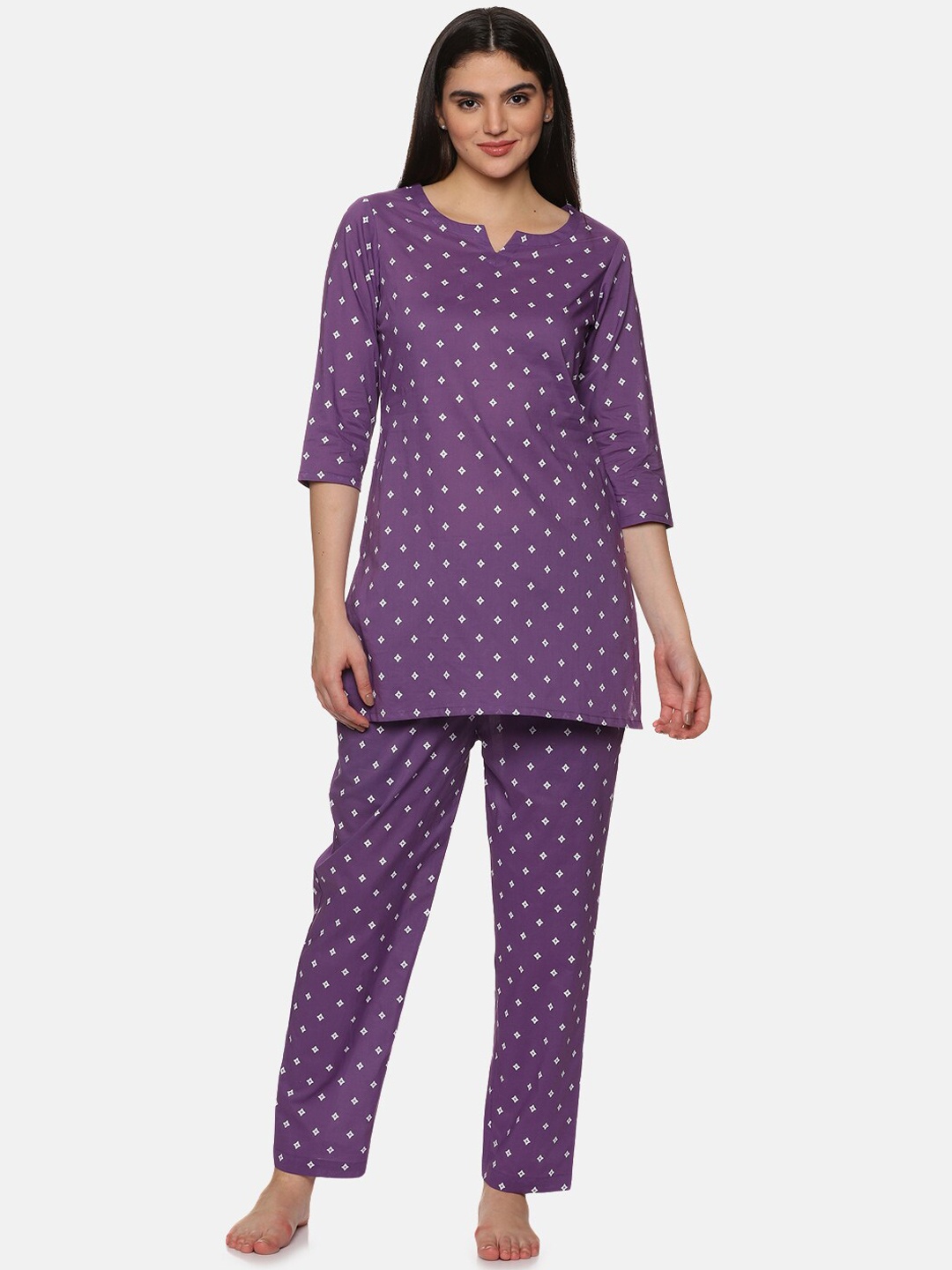 

Palakh Geometric Printed Pure Cotton Kurti & Pyjamas, Purple