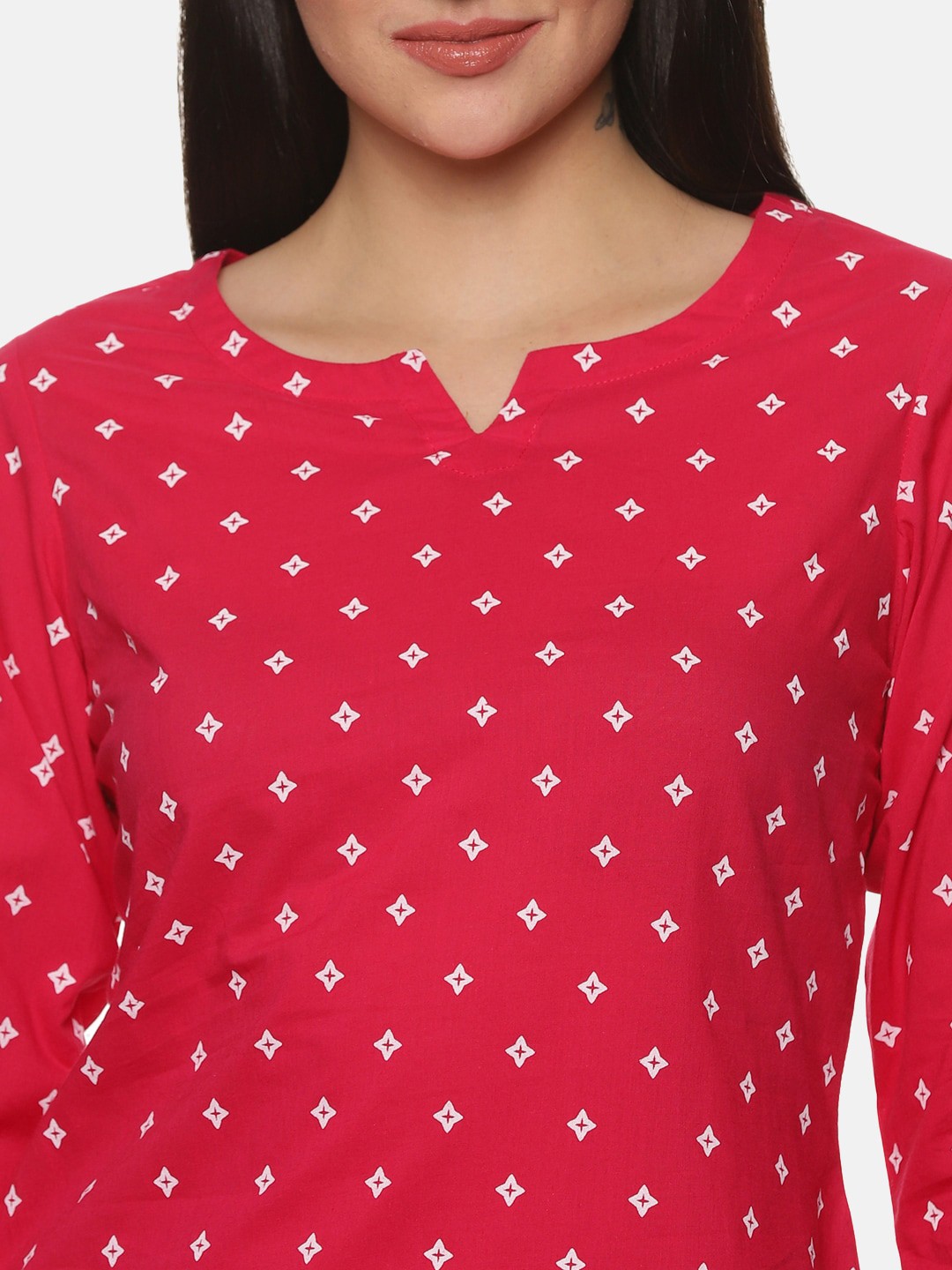 

Palakh Geometric Printed Pure Cotton Kurti & Pyjamas, Pink