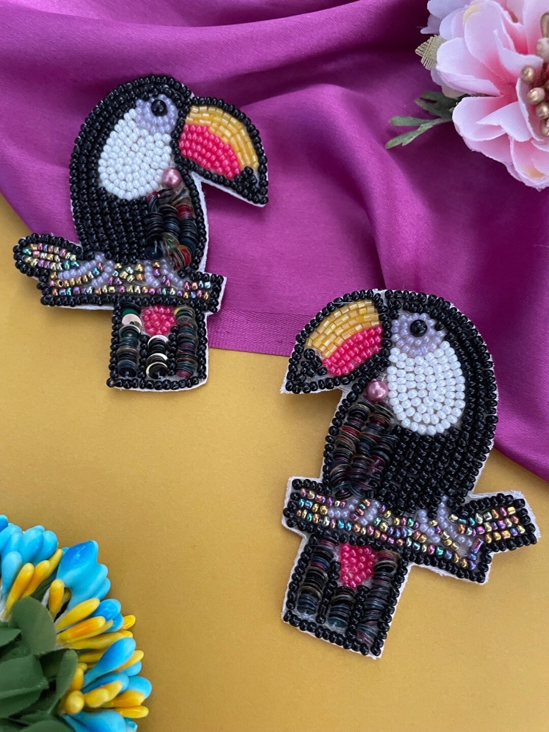

Digital Dress Room Bird Beaded Animal Shaped Drop Earrings, Black