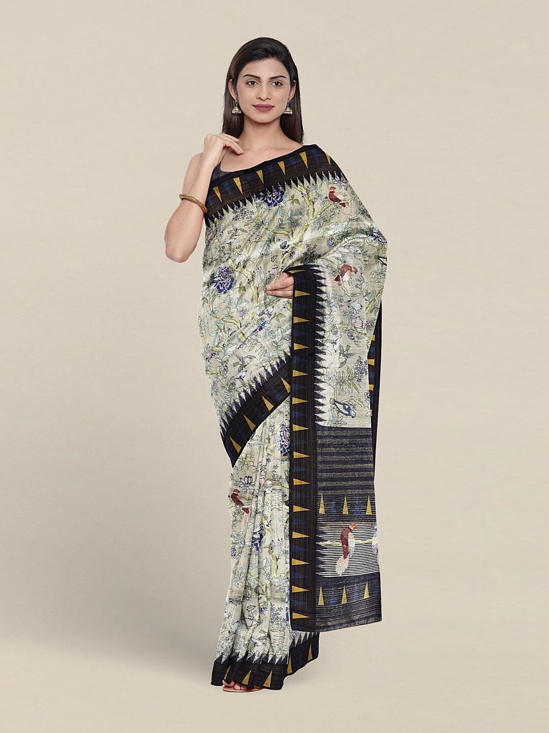 

Pothys Ethnic Motifs Printed Jute Silk Saree, Green