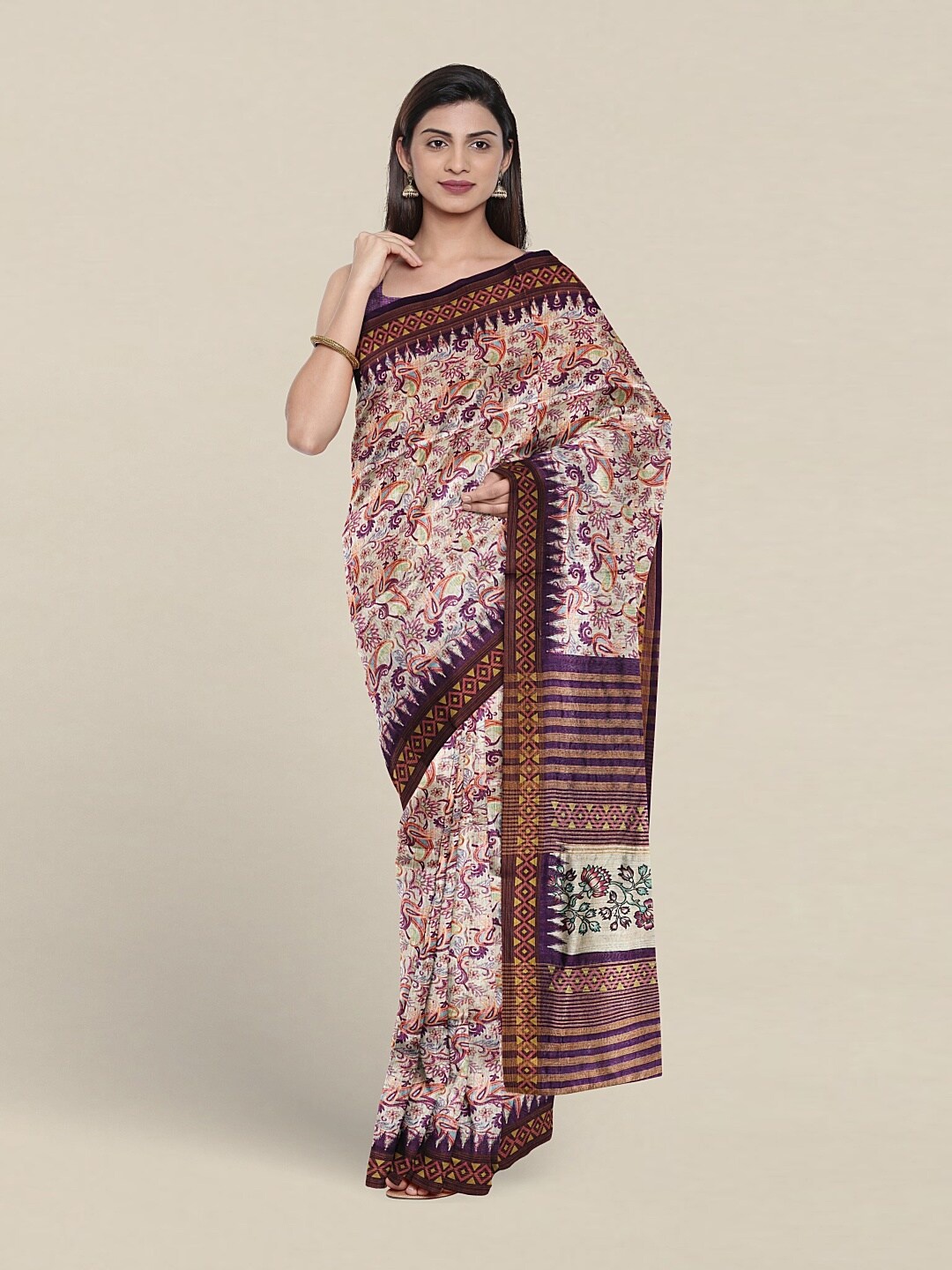 

Pothys Ethnic Motifs Printed Jute Silk Saree, Off white