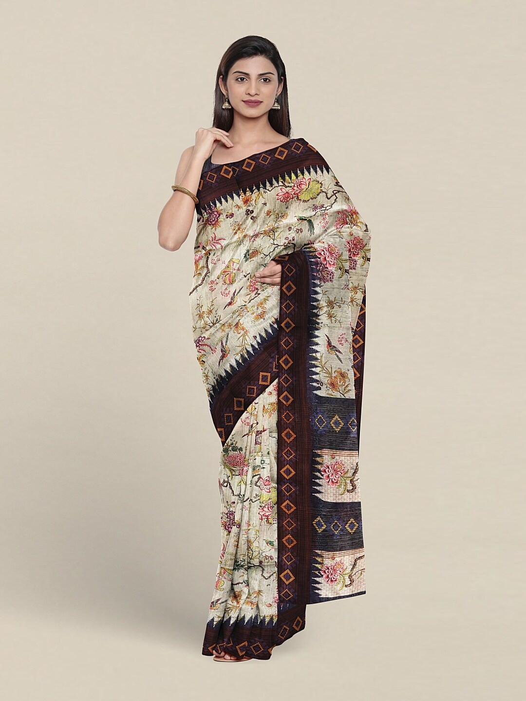 

Pothys Floral Printed Jute Silk Saree, White