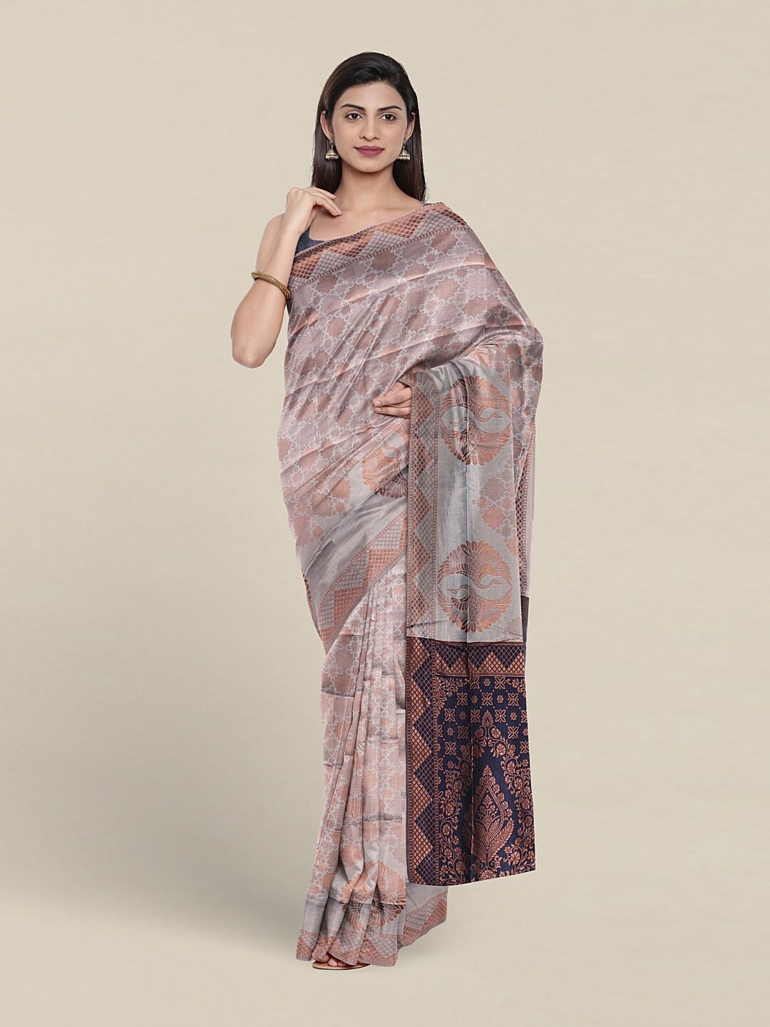 

Pothys Ethnic Motif Zari Jute Silk Saree With Blouse Piece, Grey