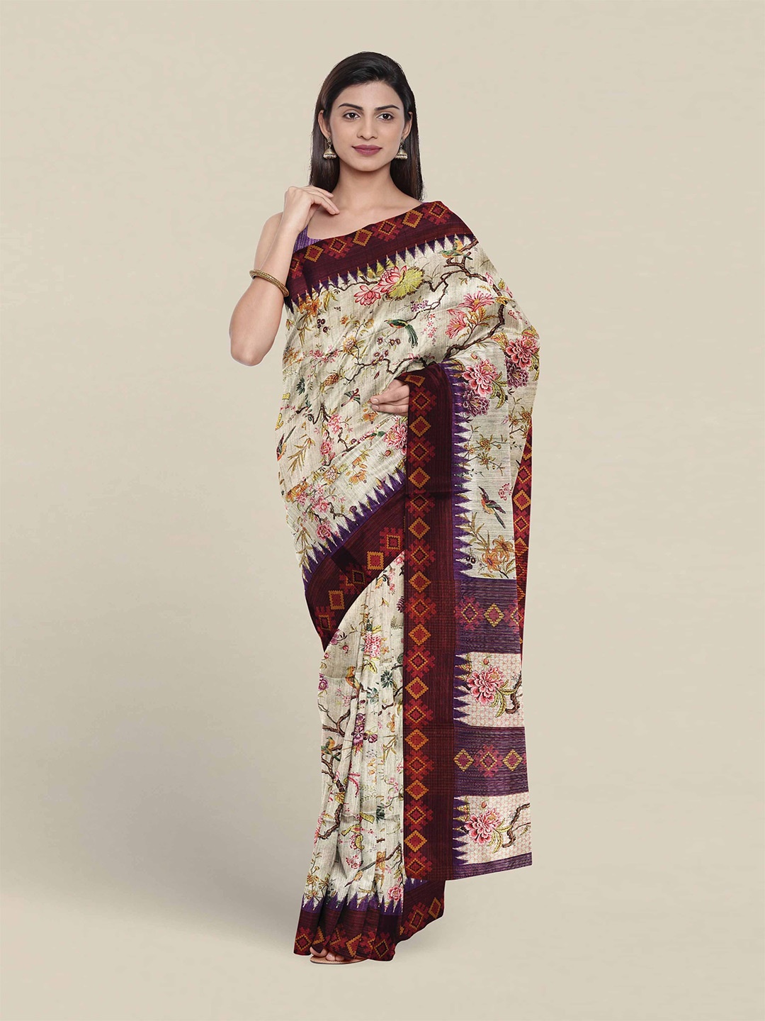 

Pothys Floral Printed Jute Silk Saree With Blouse Piece, Off white