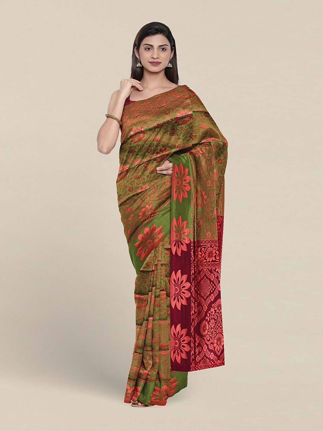 

Pothys Ethnic Motifs Woven Design Zari Jute Silk Saree, Green